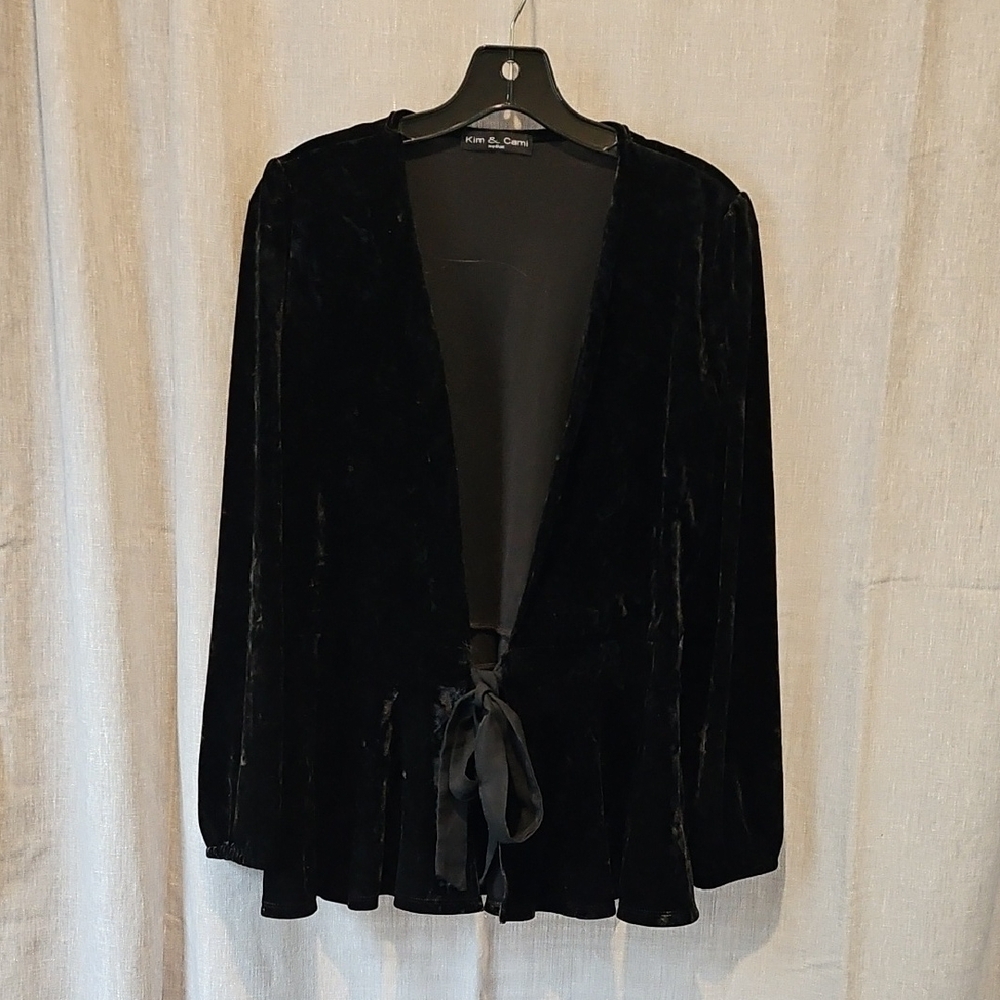 Kim & Cami Black Blazer Velvet Tie Front